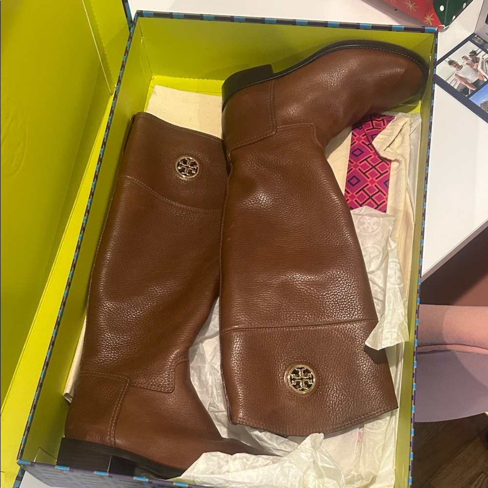 Tory Burch junction riding boot barely worn